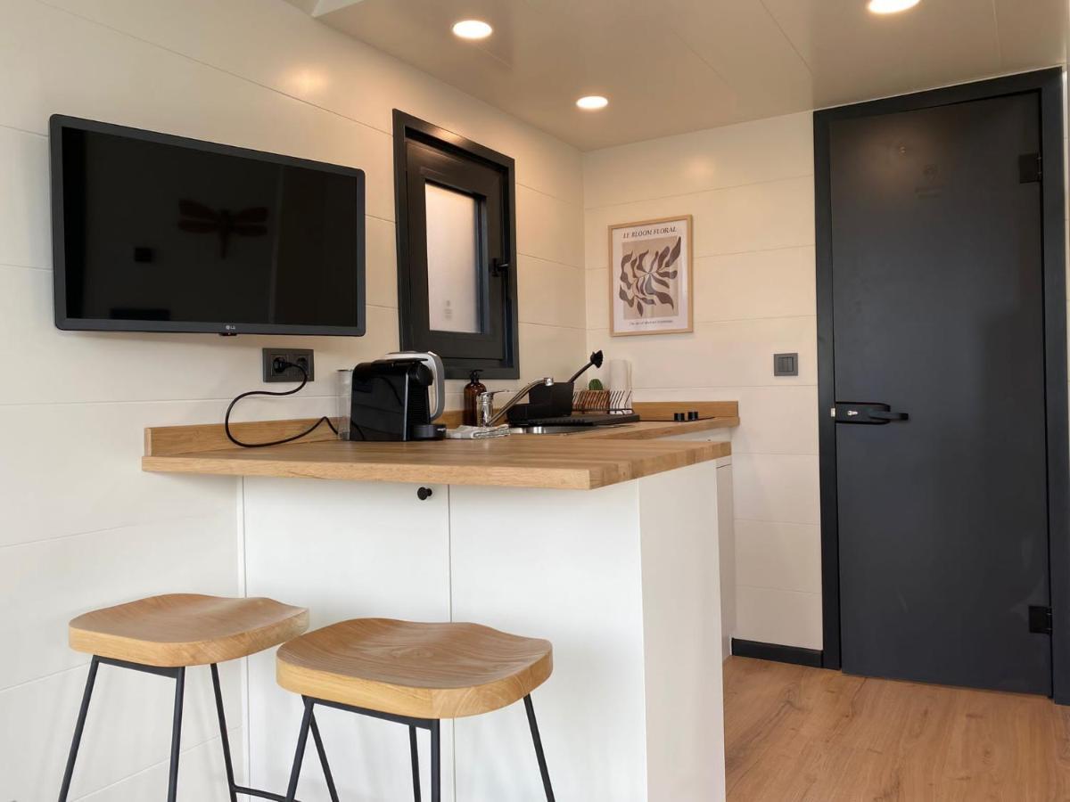 Tiny House With Sauna & Jacuzzi Near Amsterdam Vijfhuizen Extérieur photo