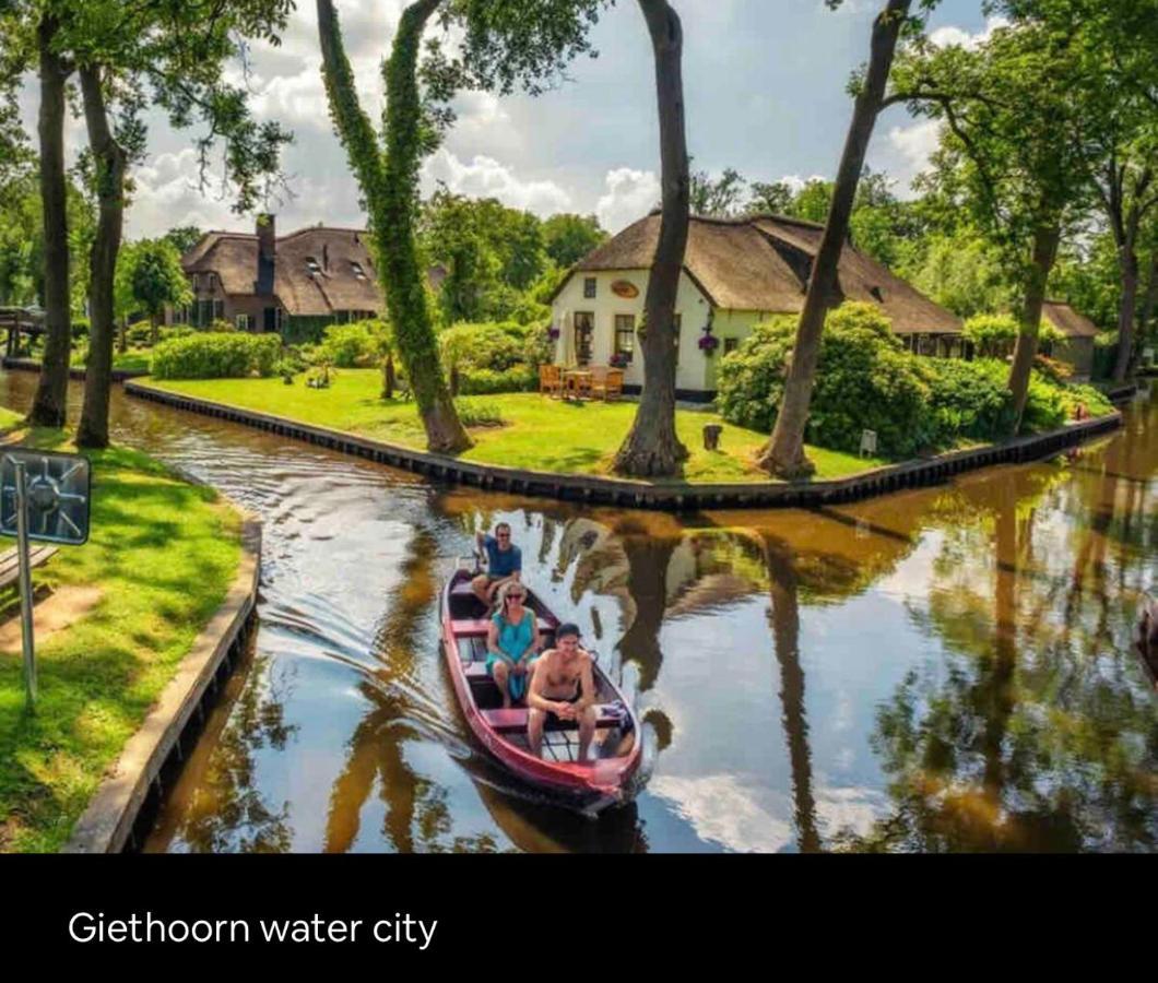Tiny House With Sauna & Jacuzzi Near Amsterdam Vijfhuizen Extérieur photo