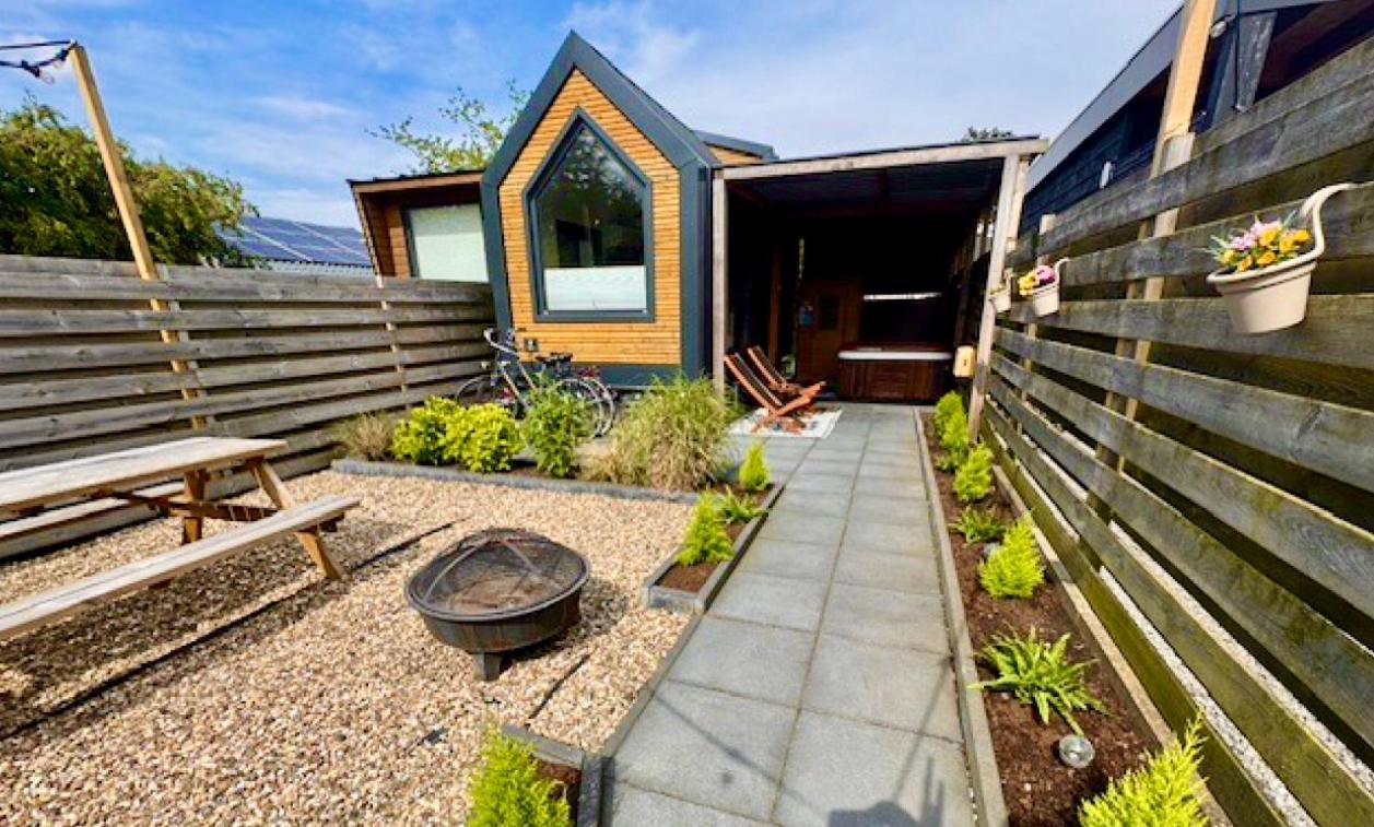 Tiny House With Sauna & Jacuzzi Near Amsterdam Vijfhuizen Extérieur photo