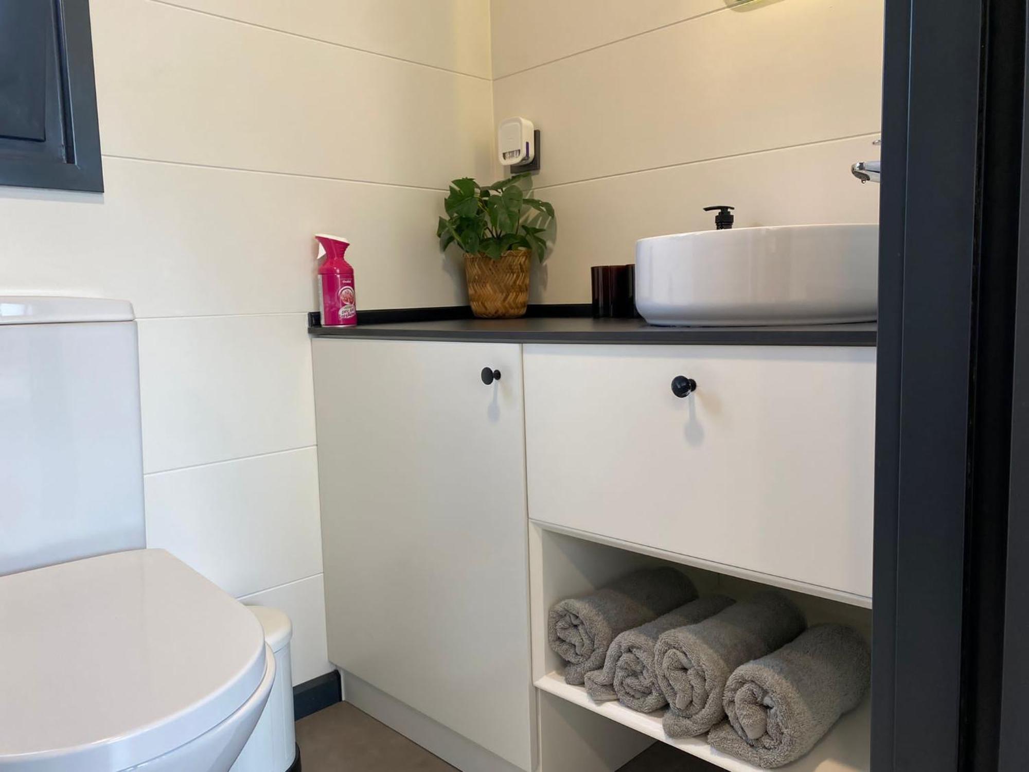 Tiny House With Sauna & Jacuzzi Near Amsterdam Vijfhuizen Extérieur photo